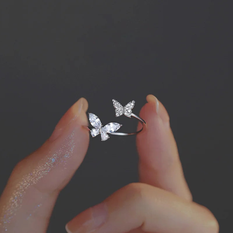 Kitty Adjustable Ring in Silver